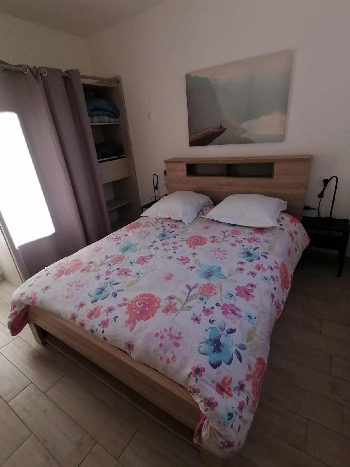 Ti Korelo Maison Plelauff 5 Chambres Εξωτερικό φωτογραφία